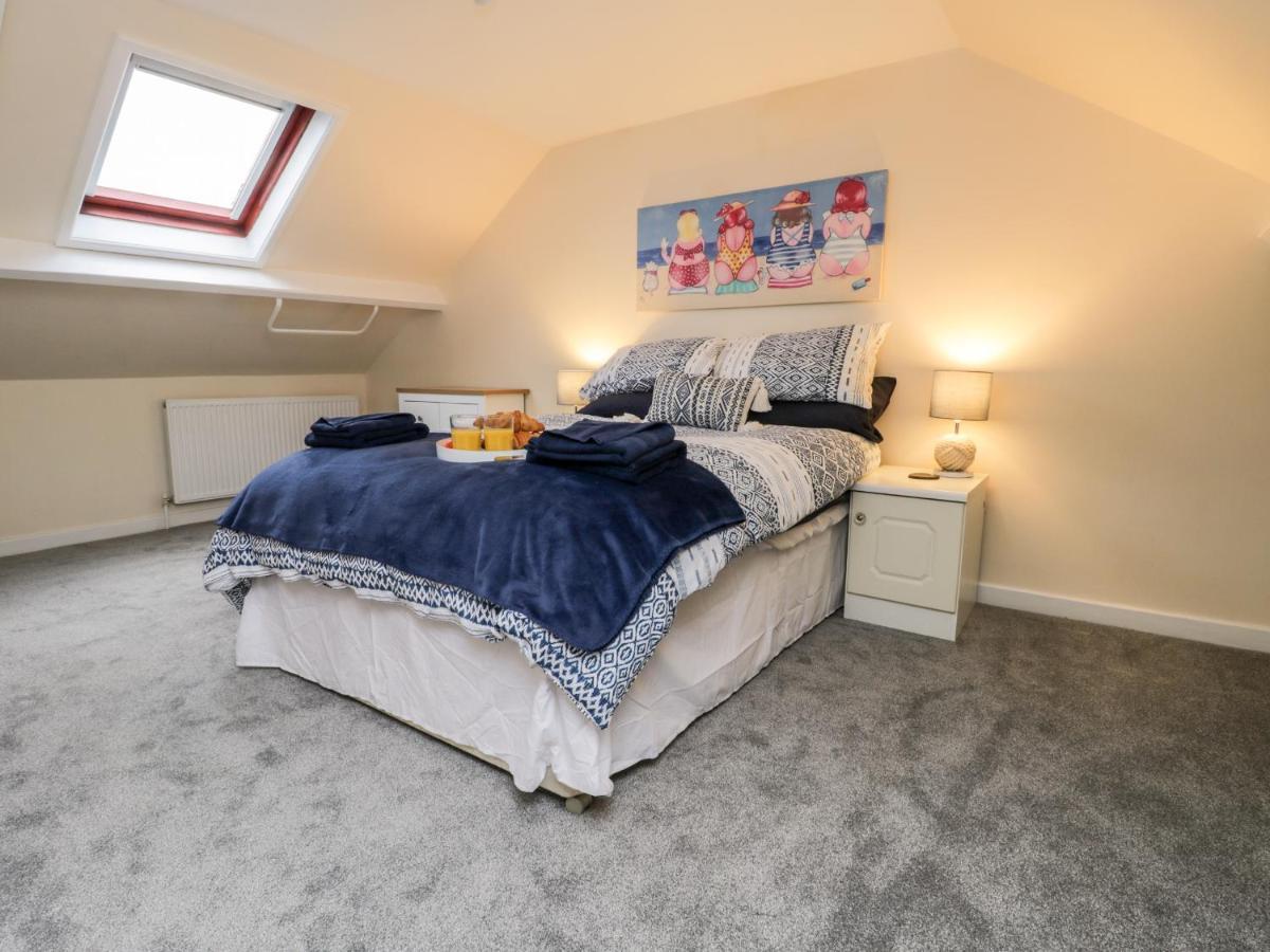 Harbour Hideaway Villa Whitby Bagian luar foto