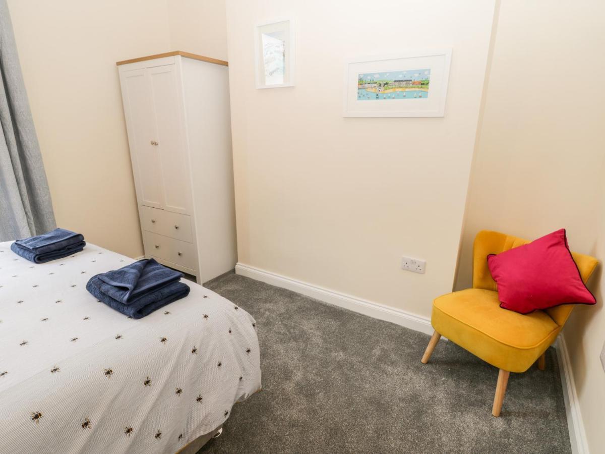 Harbour Hideaway Villa Whitby Bagian luar foto