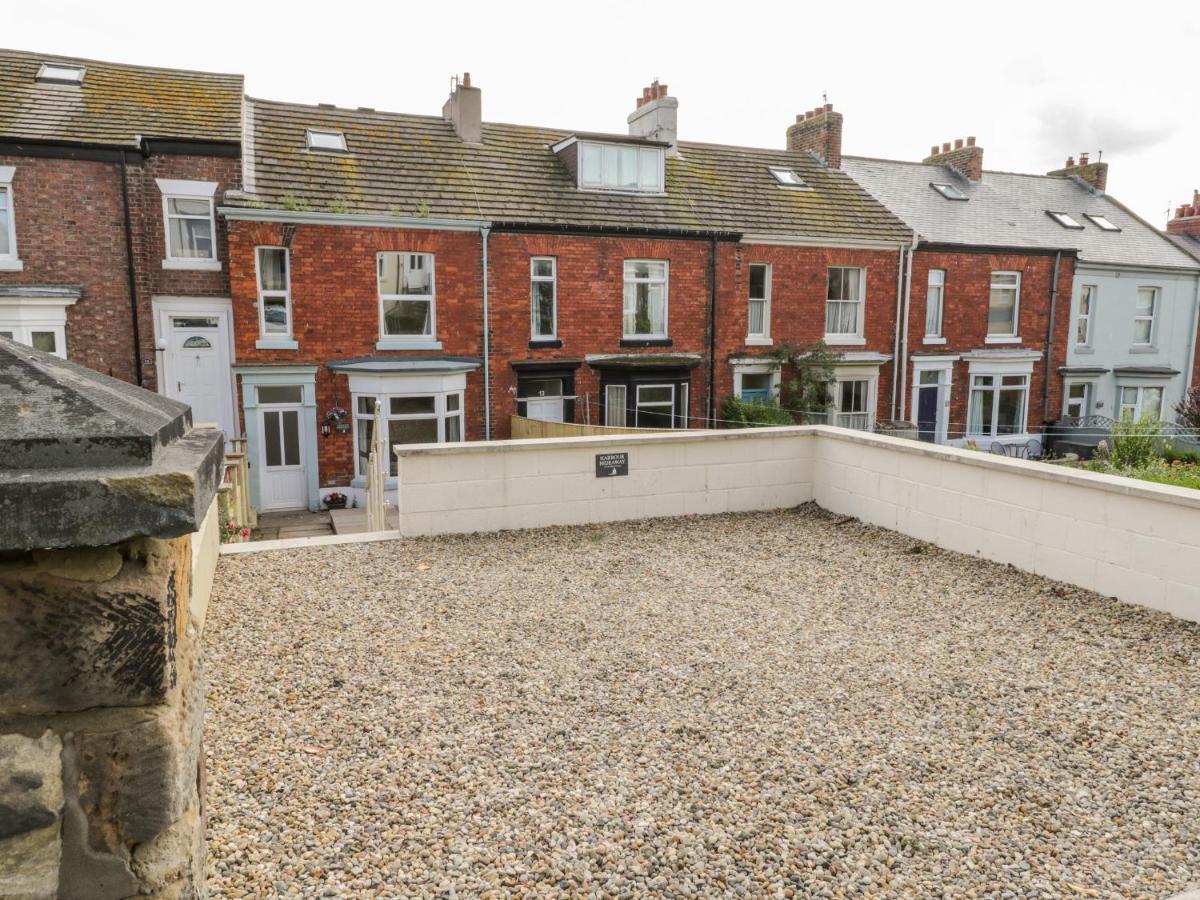 Harbour Hideaway Villa Whitby Bagian luar foto